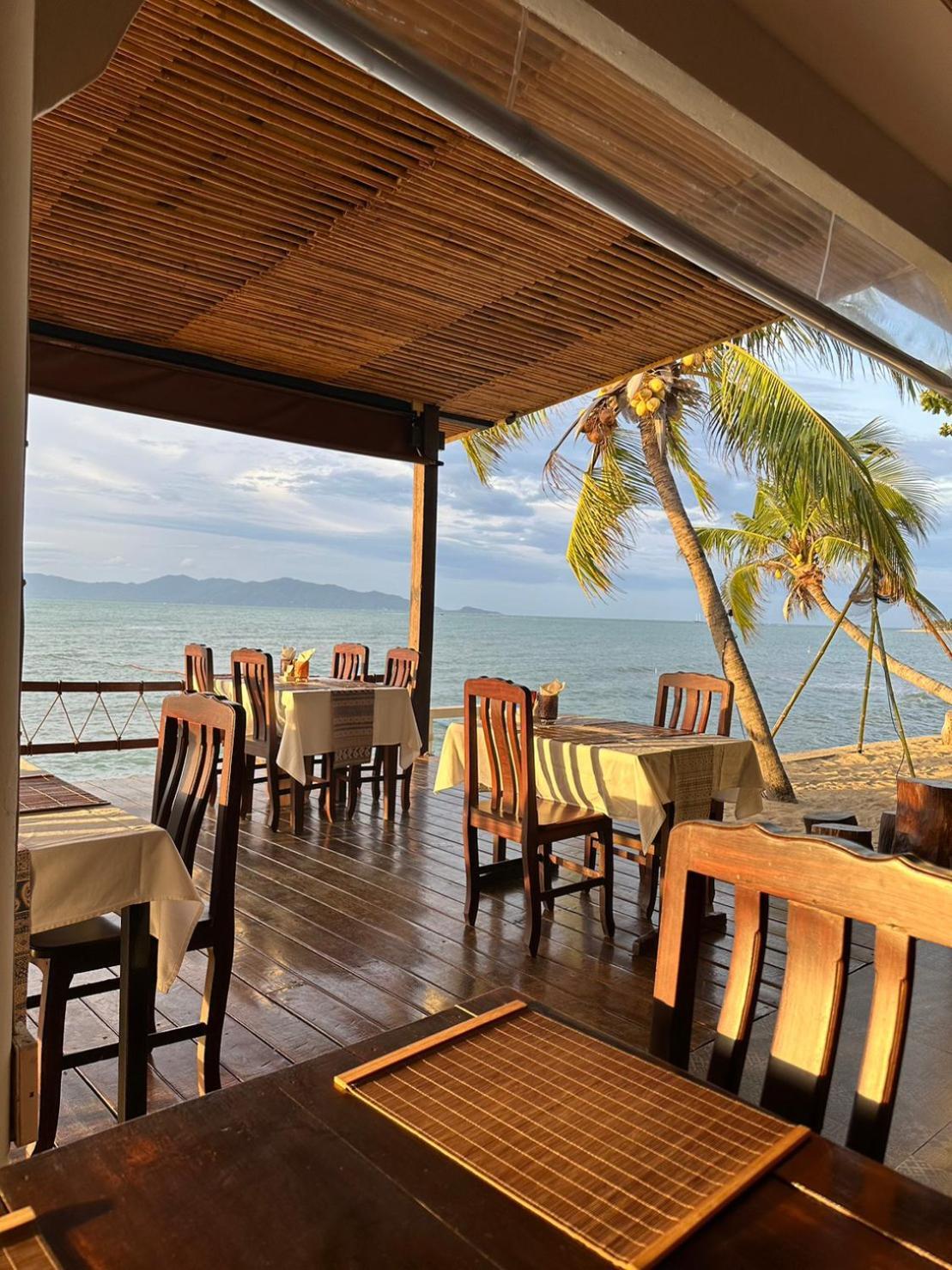 Adarin Beach Resort Mae Nam Exteriör bild